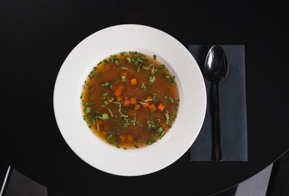 Rosół z polskiego drobiu i wołowiny